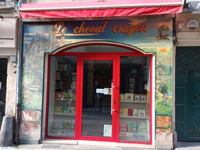 Librairie jeunesse Le Cheval Crayon